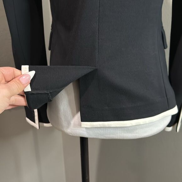 Talbots Black Blazer Jacket Cream Contrast Trim petites - Picture 6 of 10
